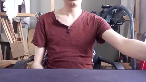 Snapshot of happytronco chatting on September 2025 01:44:02 PM happytronco online show from September 2025 01:44:02 PM