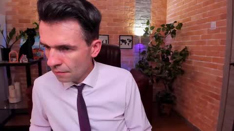 Steve online show from February 2025 02:04:01 PM