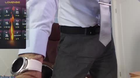 Steve online show from December 2025 01:38:02 PM