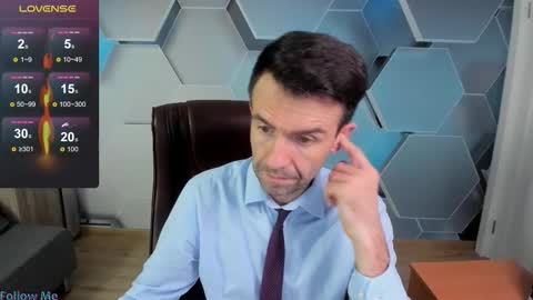 Steve online show from December 2025 12:32:02 PM