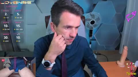 Snapshot of hard_and_juici chatting on July 2026 07:05:01 PM Steve online show from July 2026 07:05:01 PM