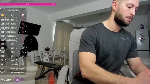 Snapshot of hard_chriss chatting on January 2025 08:13:01 AM Hard Cock online show from January 2025 08:13:01 AM