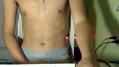 Snapshot of hardcockalex19 chatting on October 2025 03:30:01 AM Alex and luna online show from October 2025 03:30:01 AM