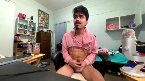 harddmikee online show from February 2026 06:15:01 PM