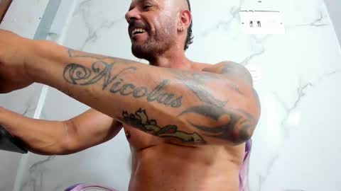 Snapshot of hardeneddad chatting on February 2026 02:53:01 AM PETTER online show from February 2026 02:53:01 AM