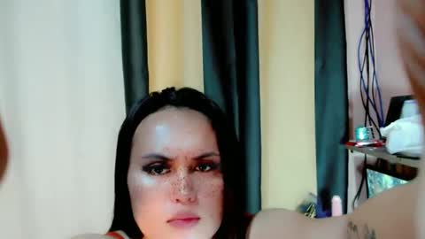 Snapshot of hardfox_xoxo chatting on January 2025 09:46:01 AM mj online show from January 2025 09:46:01 AM