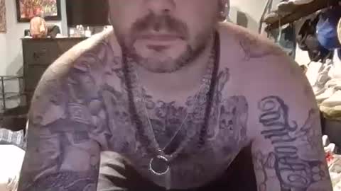 hardik4you1 online show from April 2026 11:18:02 AM