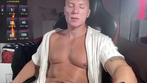 MATTSTEEL - ITALIAN STALLION online show from September 2025 01:02:01 PM