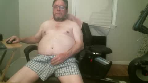 Snapshot of hardmik chatting on February 2026 08:07:02 AM Mik online show from February 2026 08:07:02 AM