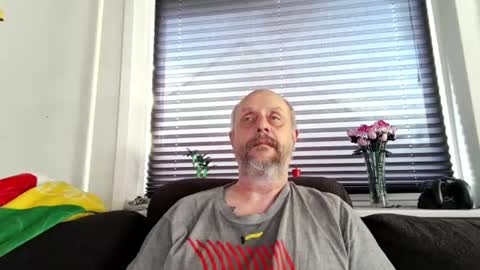 MrLazy online show from July 2026 02:56:01 PM