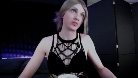 Miss Hardy online show from November 2025 05:49:01 AM