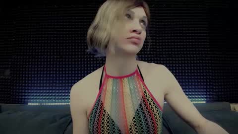 Miss Hardy online show from March 2026 03:01:02 AM