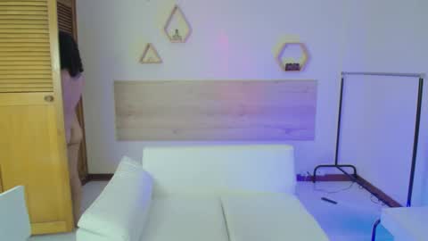 harknite online show from December 2024 11:43:02 PM