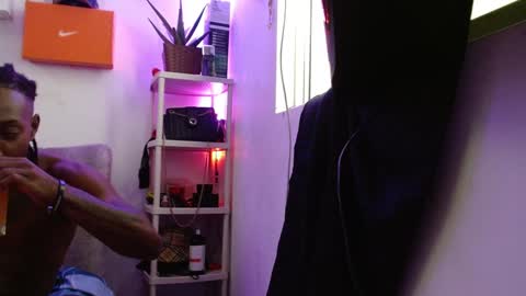 harley_quinnn111 online show from December 2024 08:57:02 PM