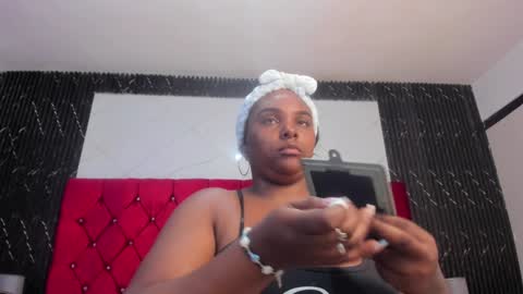 Snapshot of harleyevaans chatting on January 2025 12:07:02 PM Harley Evaans online show from January 2025 12:07:02 PM