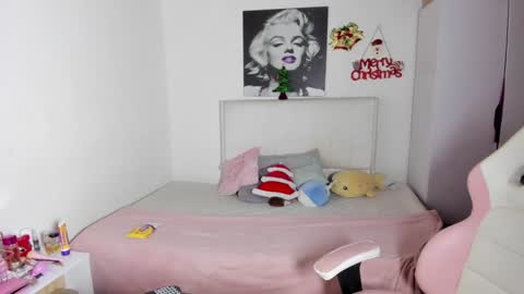 vanessa online show from January 2025 04:13:01 PM