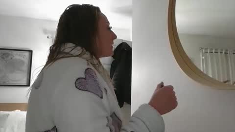 Harmony online show from November 2025 09:08:01 PM