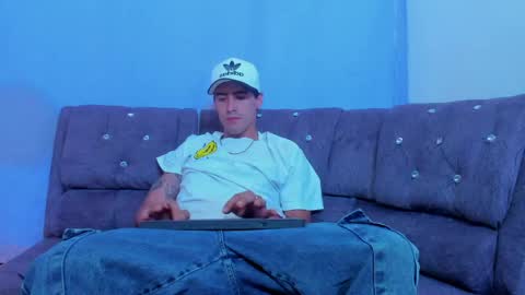 harold_999 online show from February 2026 07:26:02 PM