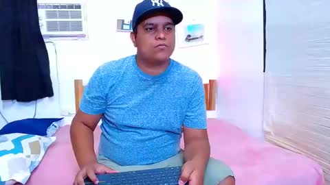 Snapshot of haroldlucky chatting on November 2025 02:19:02 PM harold online show from November 2025 02:19:02 PM