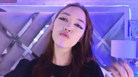 Harper online show from October 2025 08:49:01 PM