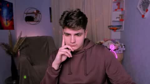 Snapshot of harry_luk chatting on March 2026 07:37:02 AM Harry online show from March 2026 07:37:02 AM