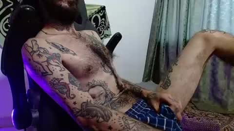 Snapshot of harry_reems_ chatting on June 2026 08:45:02 PM OMAR online show from June 2026 08:45:02 PM