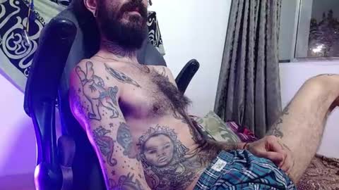 Snapshot of harry_reems_ chatting on July 2026 06:43:02 AM OMAR online show from July 2026 06:43:02 AM