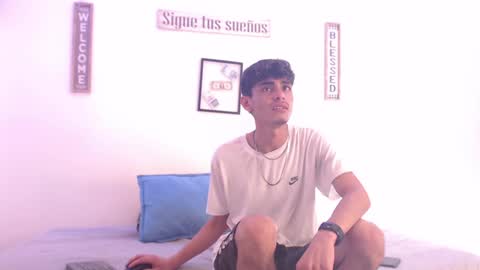 harry thomson online show from January 2025 07:35:01 PM