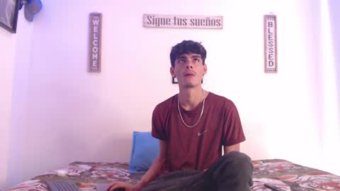 harry thomson online show from January 2025 07:59:02 PM