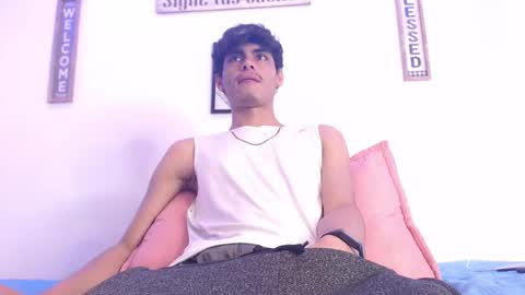 harry thomson online show from March 2025 08:43:02 PM