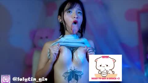 Im Emily and I could be the love of your life    online show from November 2025 12:55:02 AM