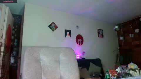 Snapshot of harypeath_ chatting on July 2026 05:32:01 AM Im Emily and I could be the love of your life online show from July 2026 05:32:01 AM