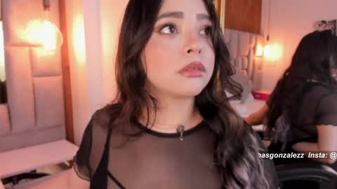 Snapshot of has_gonzalezz chatting on May 2026 04:53:02 AM has_gonzalezz online show from May 2026 04:53:02 AM