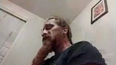Snapshot of hatefullgod chatting on February 2026 02:40:01 AM hatefullgod online show from February 2026 02:40:01 AM