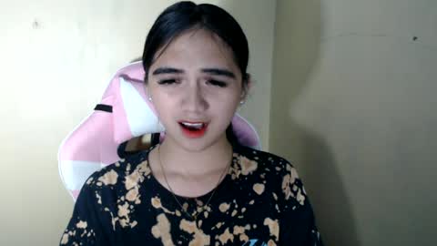 Snapshot of hawadiha chatting on June 2026 07:29:01 PM LIX online show from June 2026 07:29:01 PM