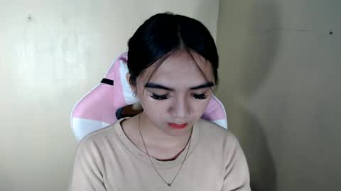 Snapshot of hawadiha chatting on June 2026 10:57:01 PM LIX online show from June 2026 10:57:01 PM