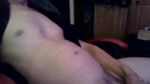 Snapshot of hawkwind2015 chatting on April 2026 11:14:01 PM hawkwind2015 online show from April 2026 11:14:01 PM