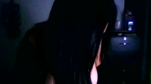 haylie85 online show from November 2025 02:25:01 AM