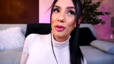 Snapshot of hayliemilf chatting on January 2025 09:22:01 AM Haylie online show from January 2025 09:22:01 AM