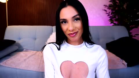 Snapshot of hayliemilf chatting on January 2025 11:15:01 AM Haylie online show from January 2025 11:15:01 AM