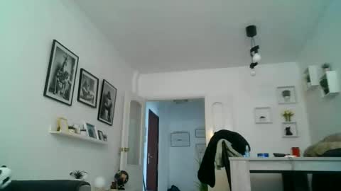 haze_john online show from April 2026 01:40:01 PM