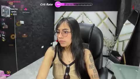 hazel_18_ online show from May 2026 10:04:01 PM