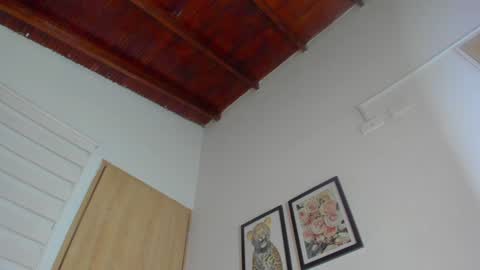 Snapshot of hazel_shy chatting on January 2025 12:35:02 AM Im Hazel online show from January 2025 12:35:02 AM