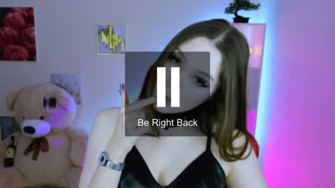 Hazel online show from January 2025 03:39:02 PM