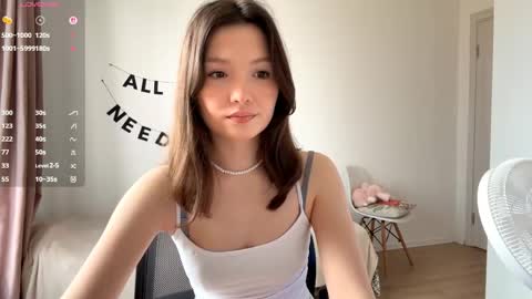 Snapshot of hazelhartshorn chatting on June 2026 01:45:01 PM Kira online show from June 2026 01:45:01 PM