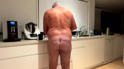 h babe online show from December 2024 06:19:01 PM