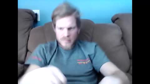 Snapshot of heags83 chatting on February 2025 04:56:02 PM heags83 online show from February 2025 04:56:02 PM