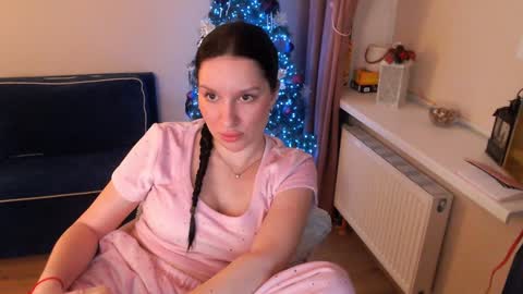 Heaven girl online show from January 2025 11:24:01 PM