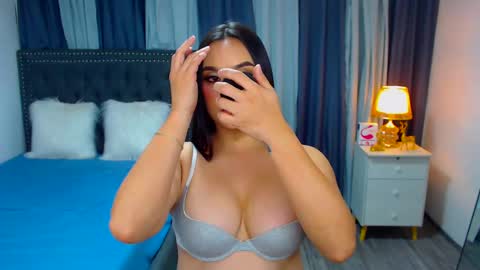 Snapshot of heavenlytransx chatting on December 2024 08:11:01 AM ITS FREE TO ASK online show from December 2024 08:11:01 AM