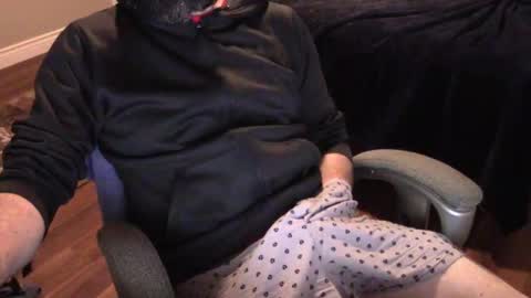 Snapshot of heavilyhung chatting on December 2024 06:31:02 AM John online show from December 2024 06:31:02 AM